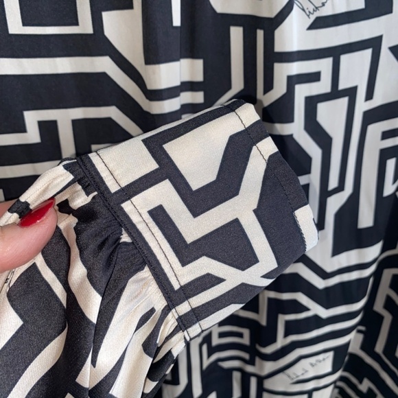 Richard Allen size 4 ladies signature top excellent condition - Picture 4 of 7